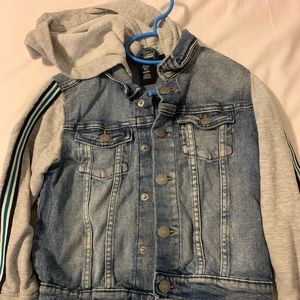 Kid’s jean jacket with hoodie size 5/6